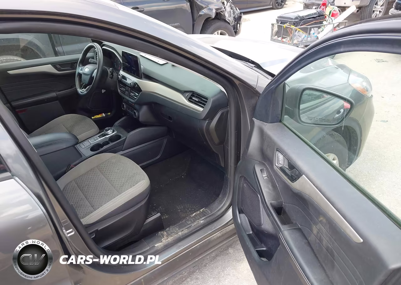 2022 Ford Escape Se VIN:1FMCU0G63NUB84745 - 5