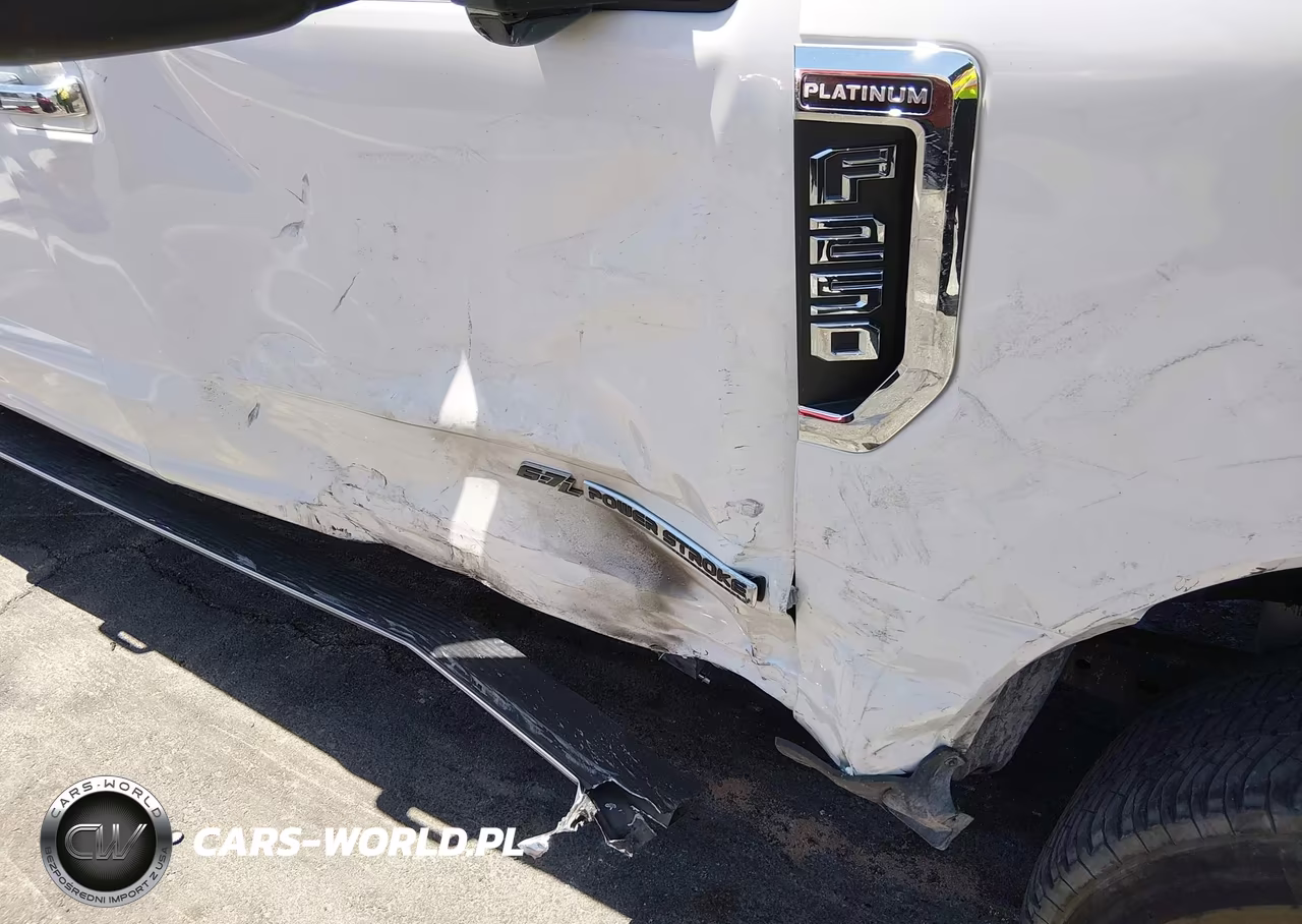 2017 Ford F-250 Platinum VIN:1FT7W2BT5HEE57045 - 18