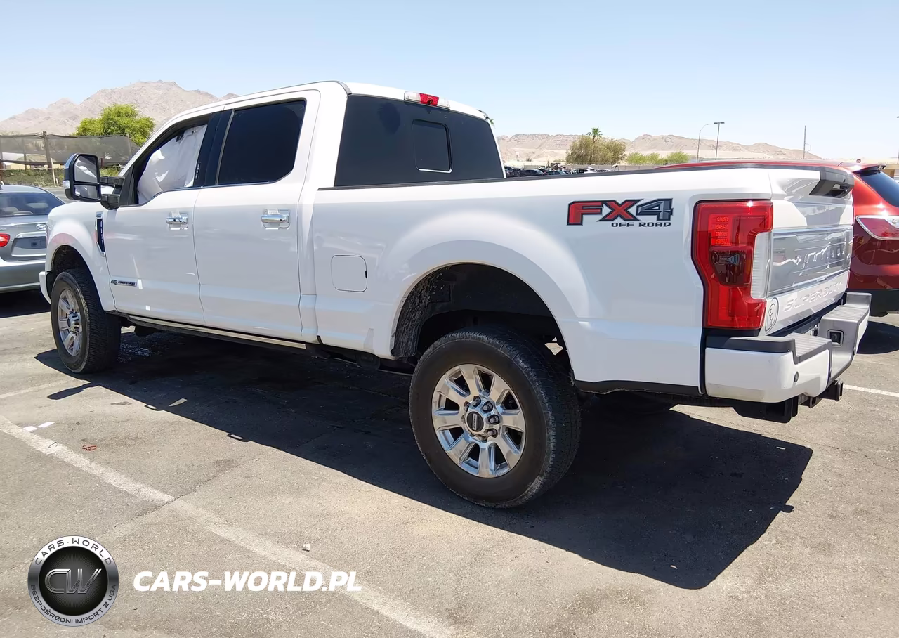 2017 Ford F-250 Platinum VIN:1FT7W2BT5HEE57045 - 3