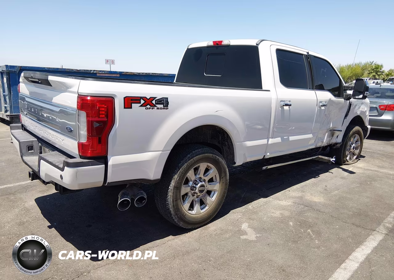 2017 Ford F-250 Platinum VIN:1FT7W2BT5HEE57045 - 4