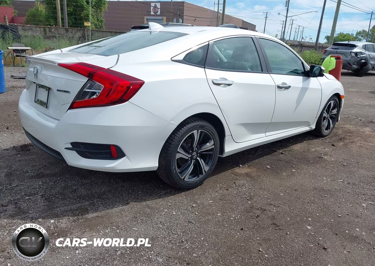 2017 Honda Civic Touring VIN:19XFC1F99HE004208 - 4