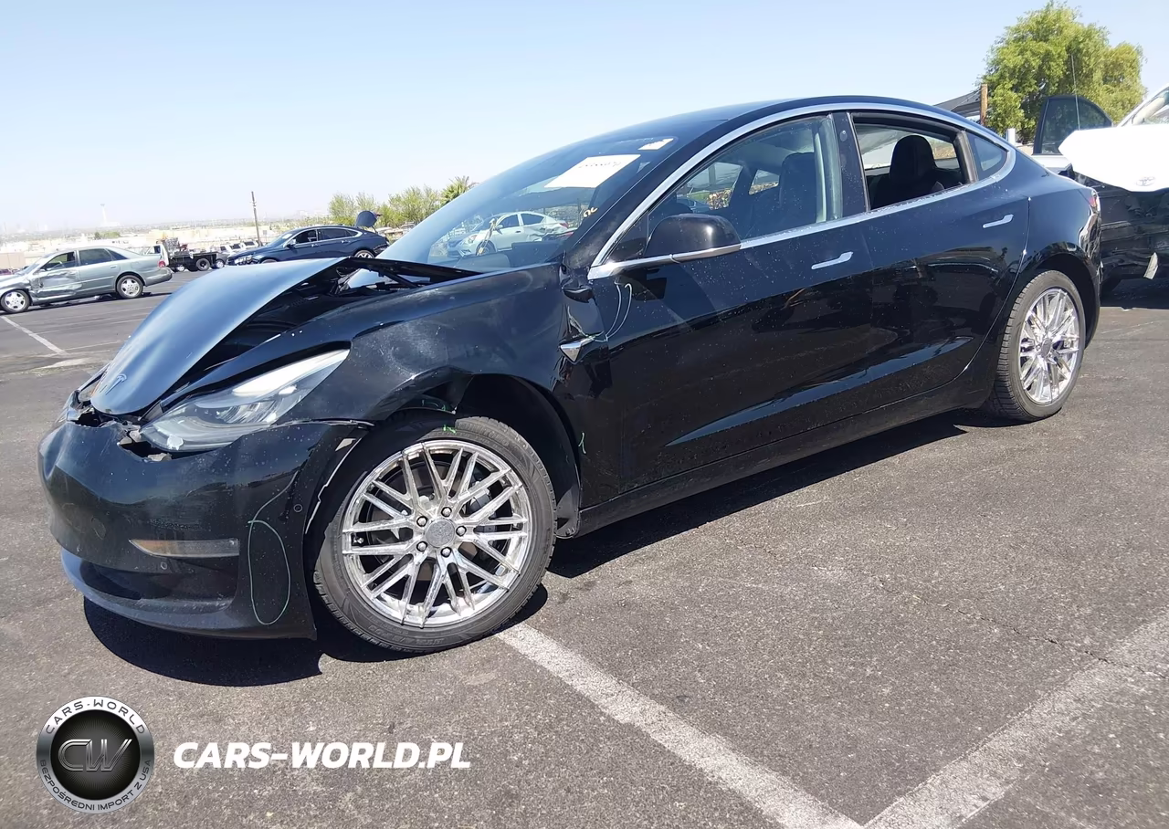 2018 Tesla Model 3 VIN:5YJ3E1EA3JF008473 - 2