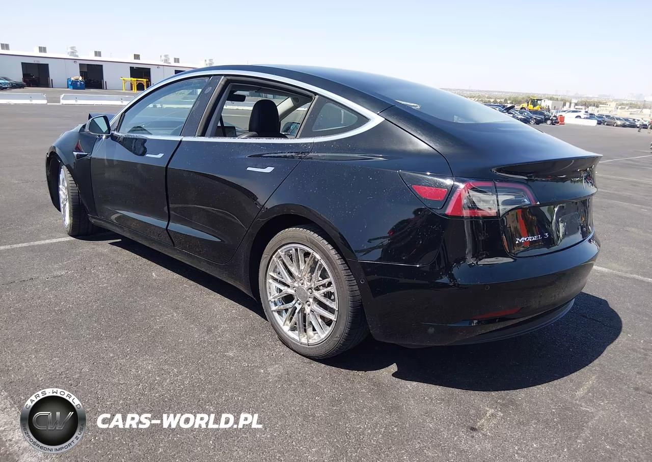 2018 Tesla Model 3 VIN:5YJ3E1EA3JF008473 - 3