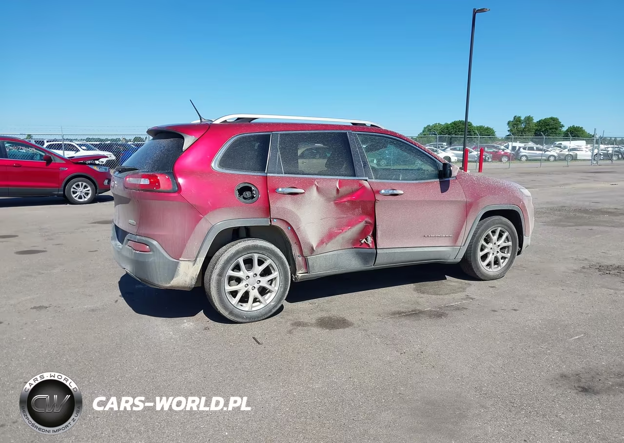 2014 Jeep Cherokee Latitude VIN:1C4PJLCB1EW183276 - 6