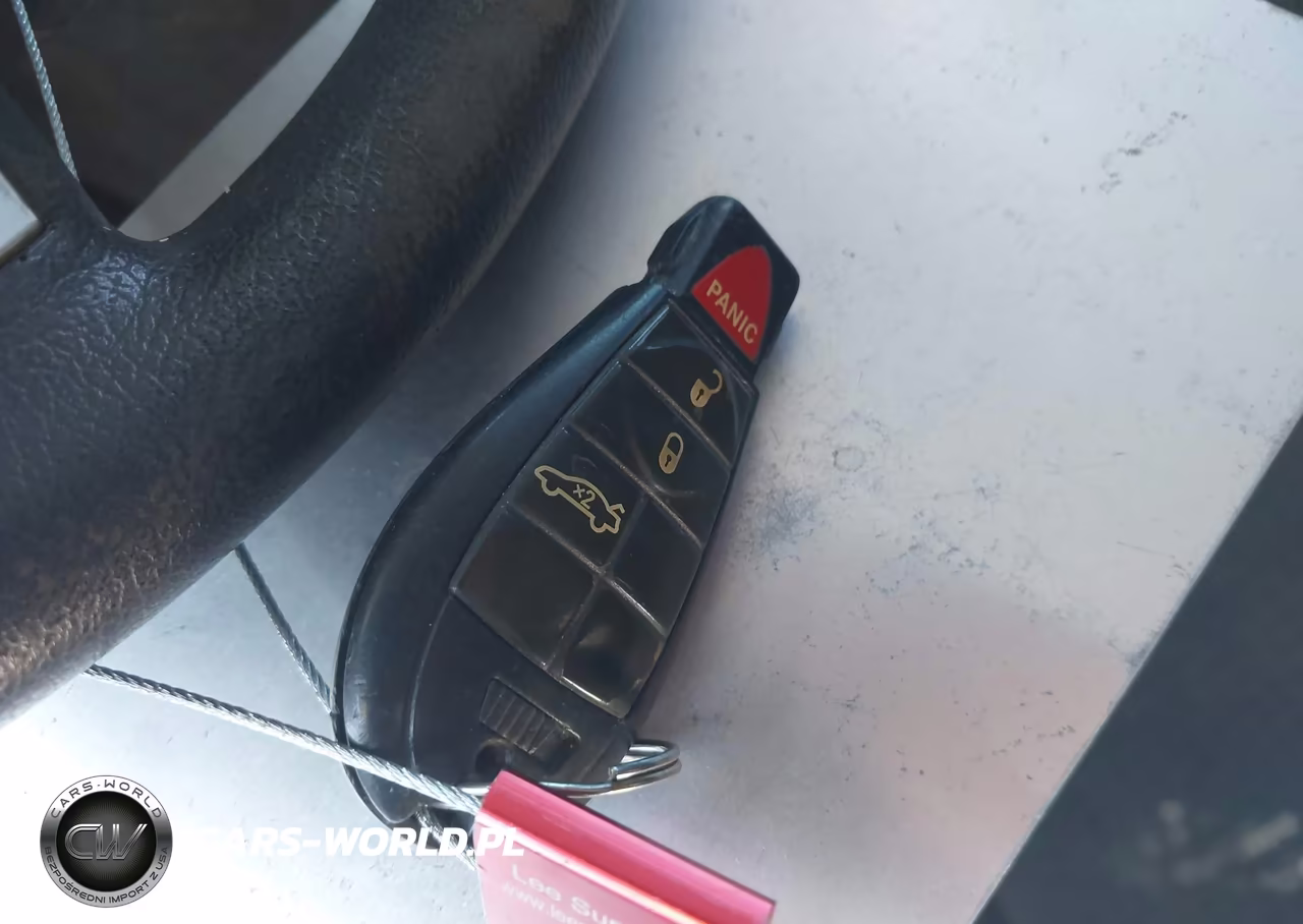 2010 Chrysler 300 Touring VIN:2C3CA4CD4AH185364 - 11