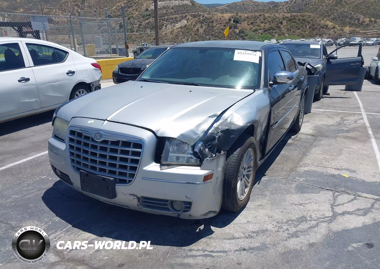2010 Chrysler 300 Touring VIN:2C3CA4CD4AH185364 - 2