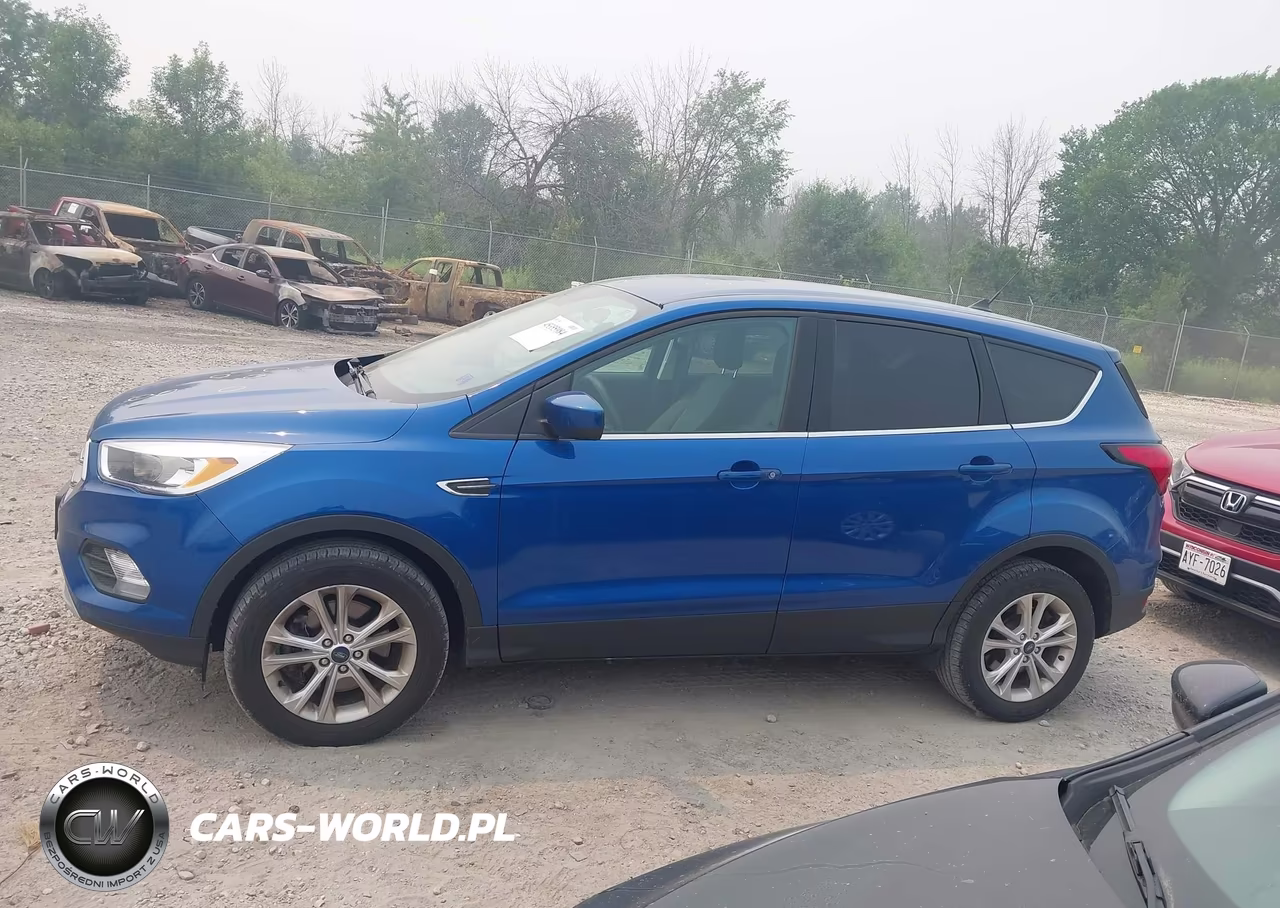 2019 Ford Escape Se VIN:1FMCU9GD6KUA23398 - 14