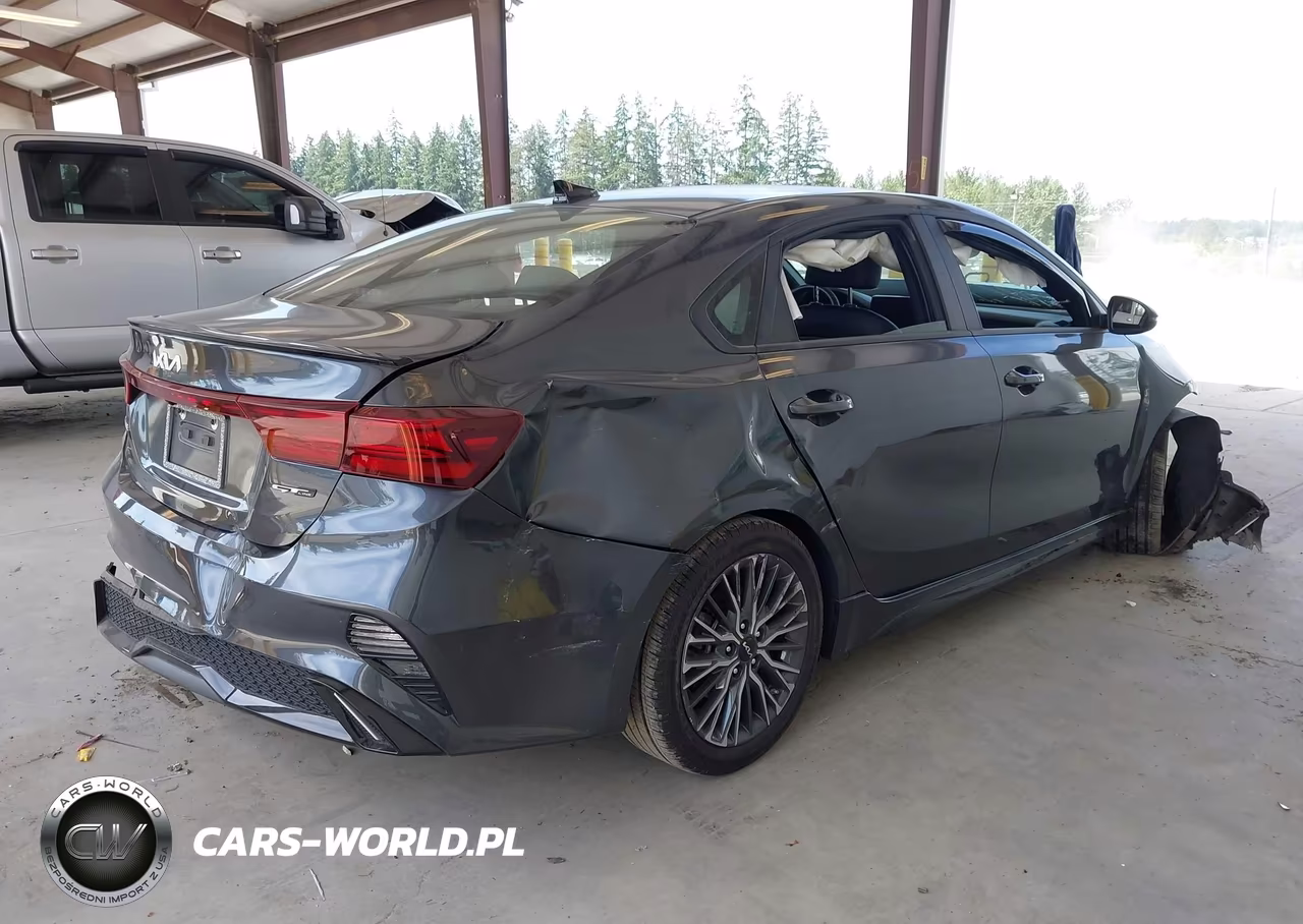 2023 Kia Forte Gt-Line VIN:3KPF54AD9PE606693 - 4