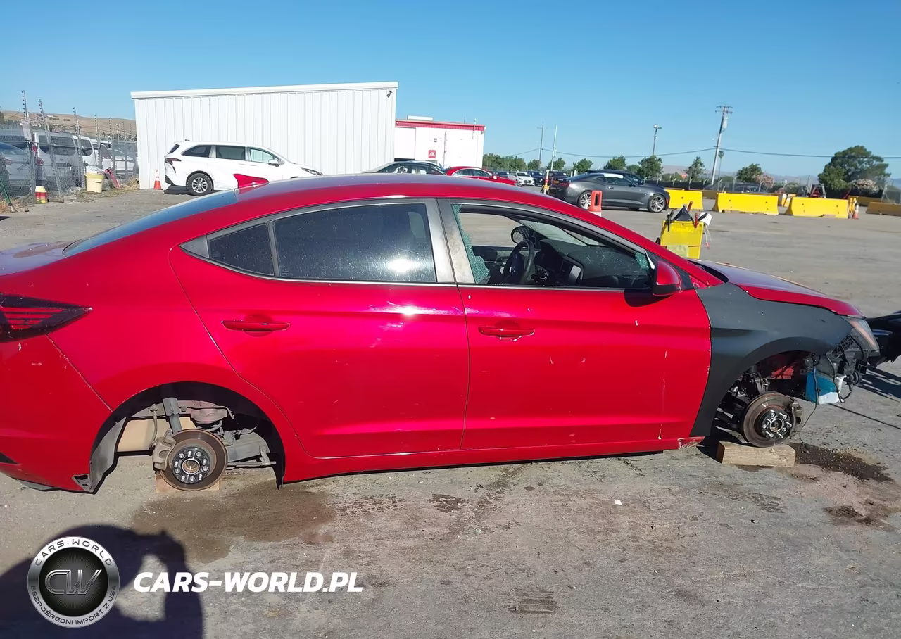 2020 Hyundai Elantra Sel VIN:5NPD84LF1LH569819 - 13