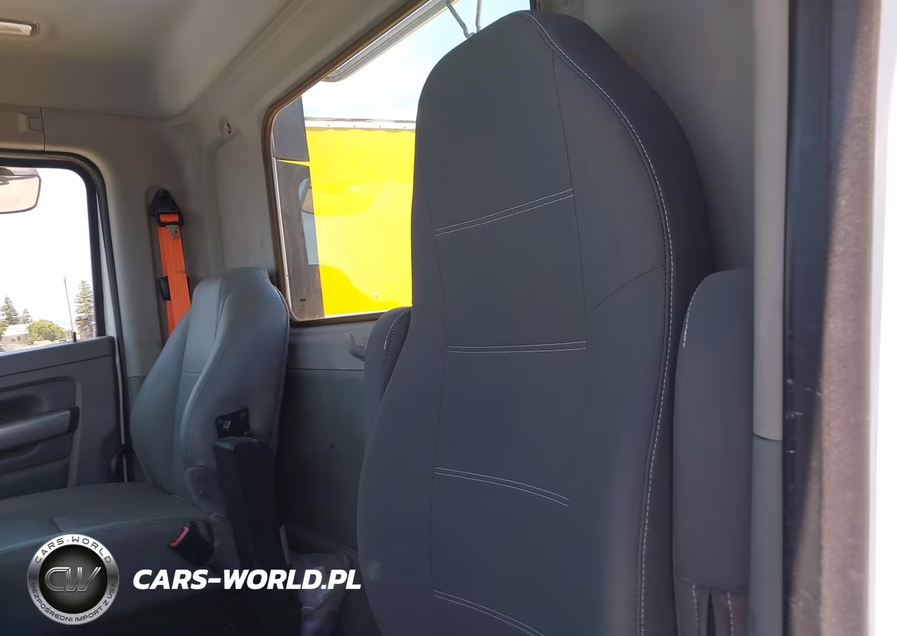 2019 Kenworth T680 VIN:1XKYD49X2KJ219560 - 6