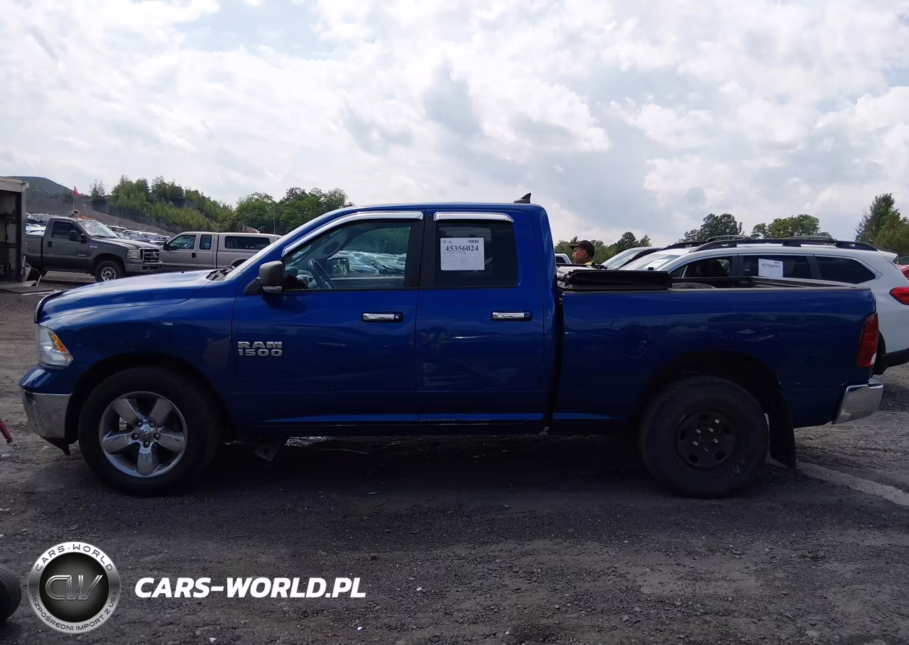2017 Ram 1500 Big Horn 4X4 6'4 Box VIN:1C6RR7GG1HS507411 - 14