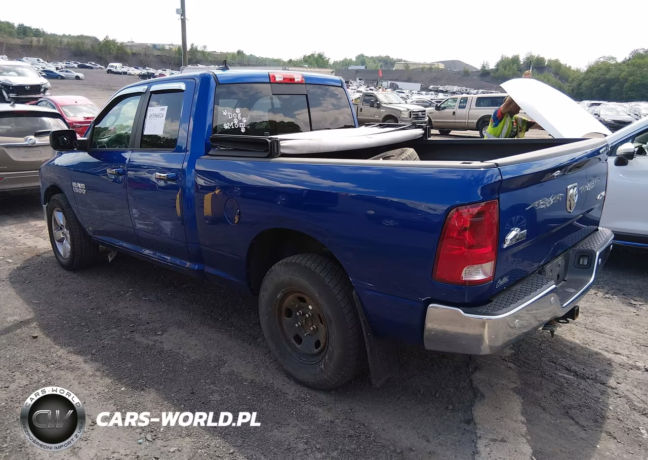 2017 Ram 1500 Big Horn 4X4 6'4 Box VIN:1C6RR7GG1HS507411 - 3