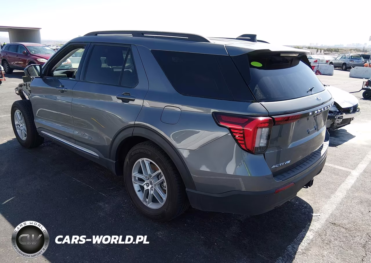 2025 Ford Explorer Active VIN:1FMUK7DH9SGC40545 - 3