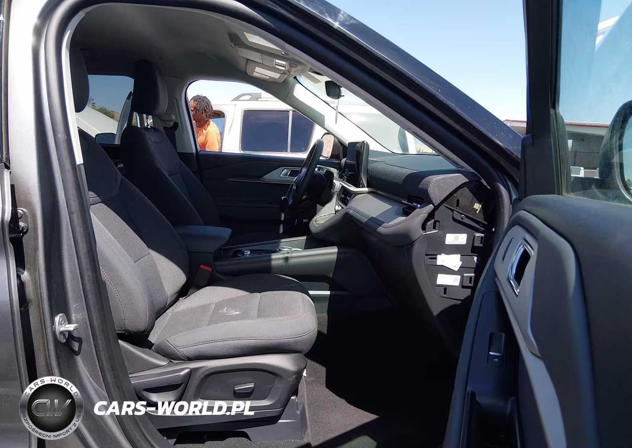 2025 Ford Explorer Active VIN:1FMUK7DH9SGC40545 - 5