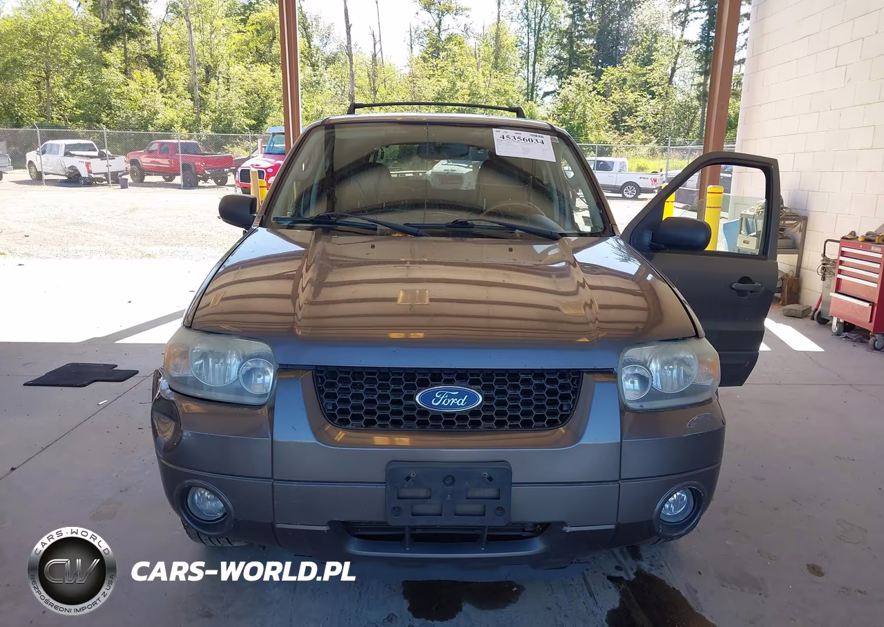 2005 Ford Escape Limited VIN:1FMCU94125KB15909 - 12