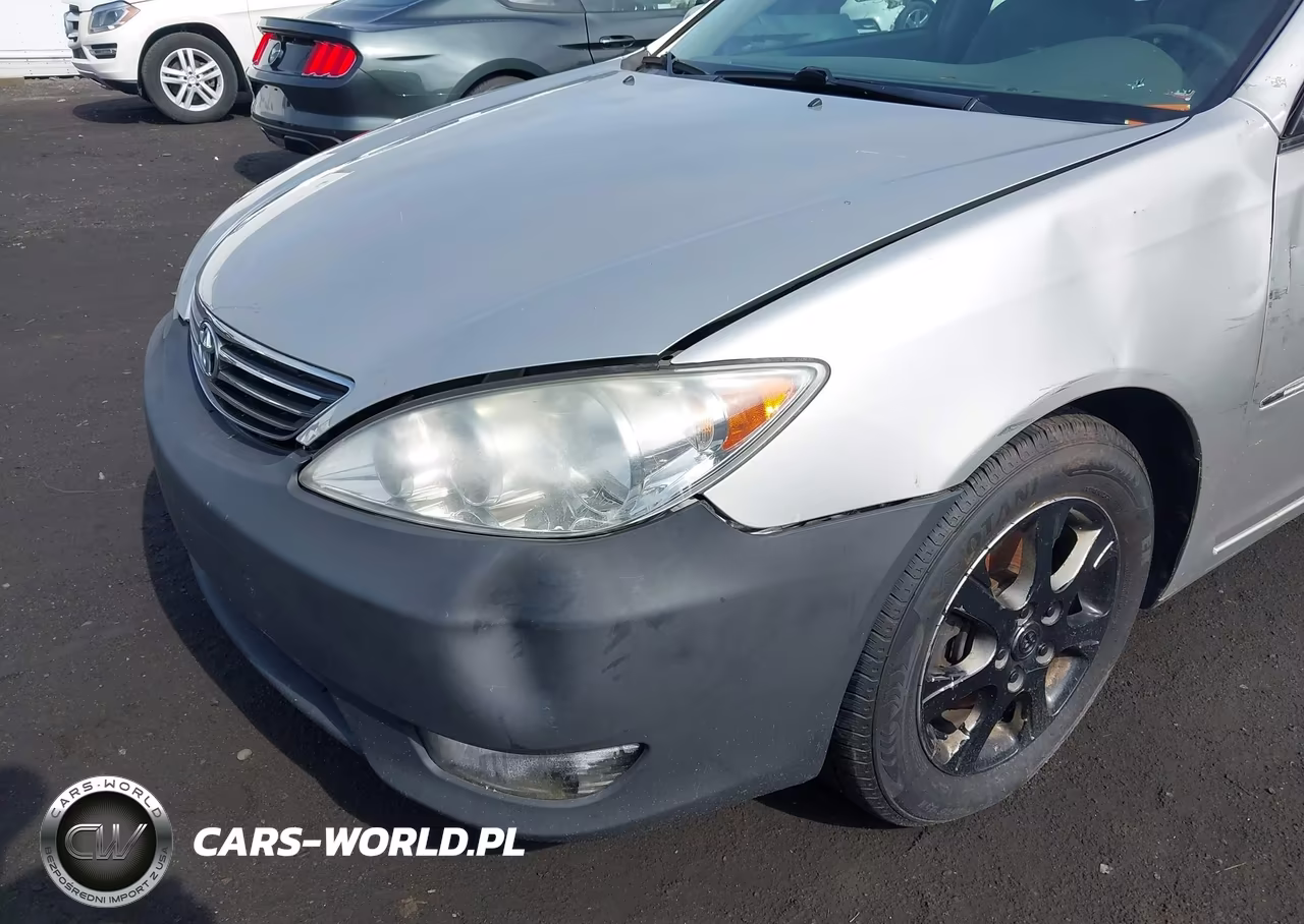 2005 Toyota Camry Xle V6 VIN:4T1BF30K65U084184 - 12