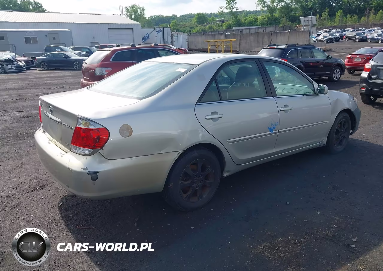 2005 Toyota Camry Xle V6 VIN:4T1BF30K65U084184 - 4