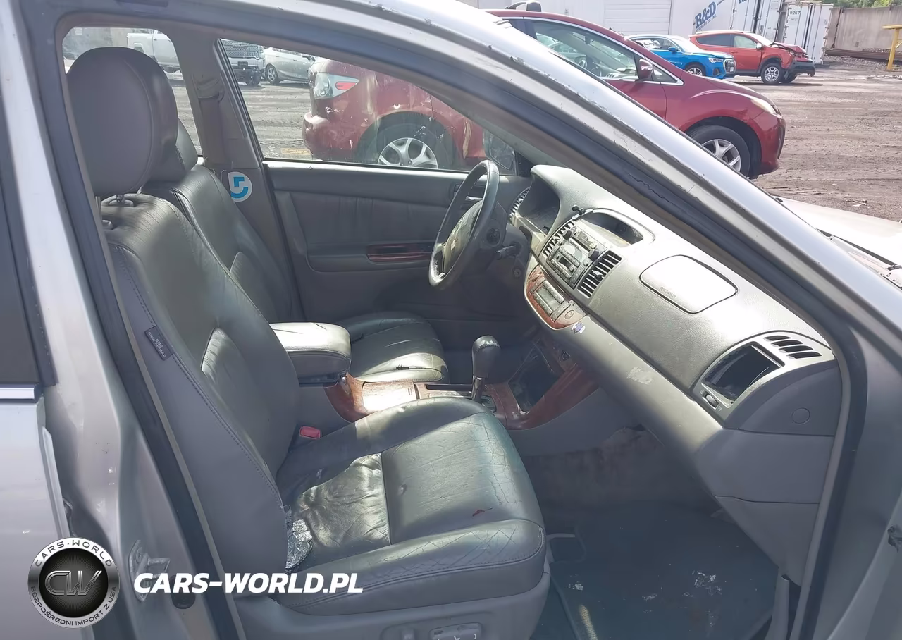 2005 Toyota Camry Xle V6 VIN:4T1BF30K65U084184 - 5