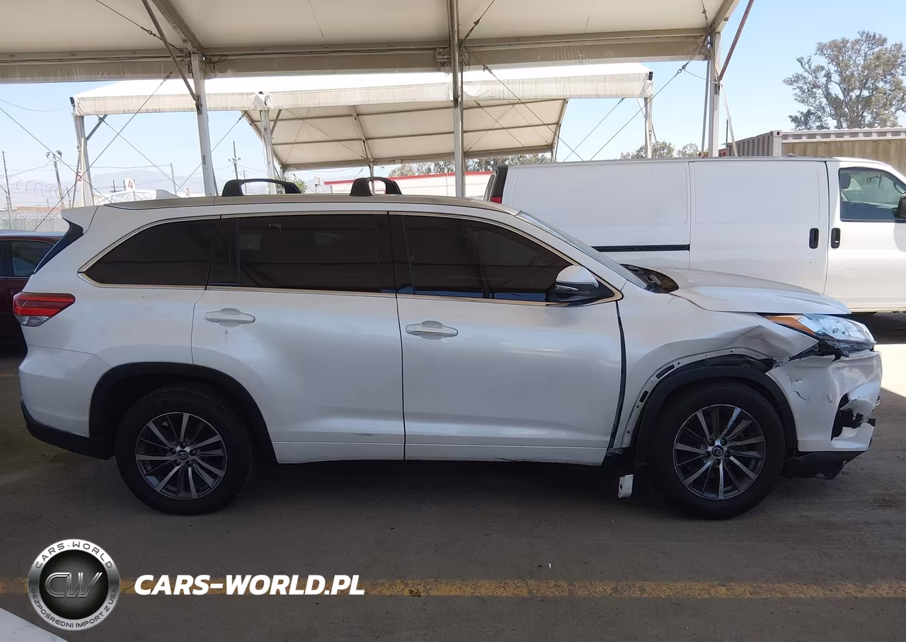 2017 Toyota Highlander Xle VIN:5TDKZRFH8HS511237 - 15