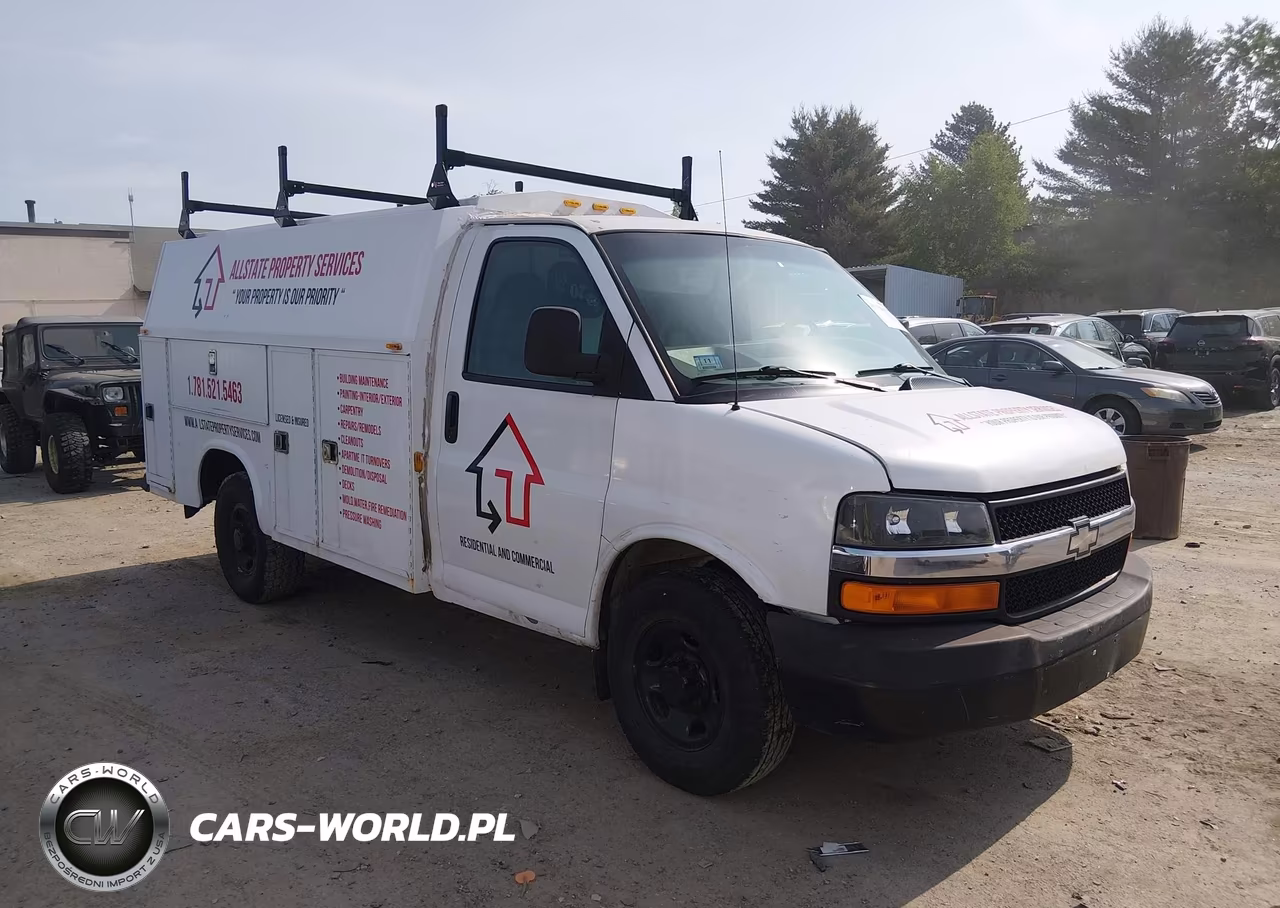 2003 Chevrolet Express Cutaway