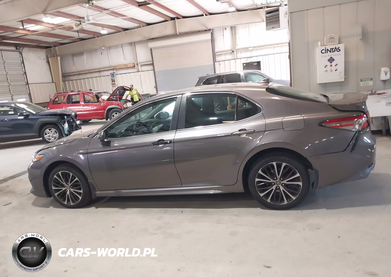 2019 Toyota Camry Se VIN:4T1B11HK2KU276303 - 14