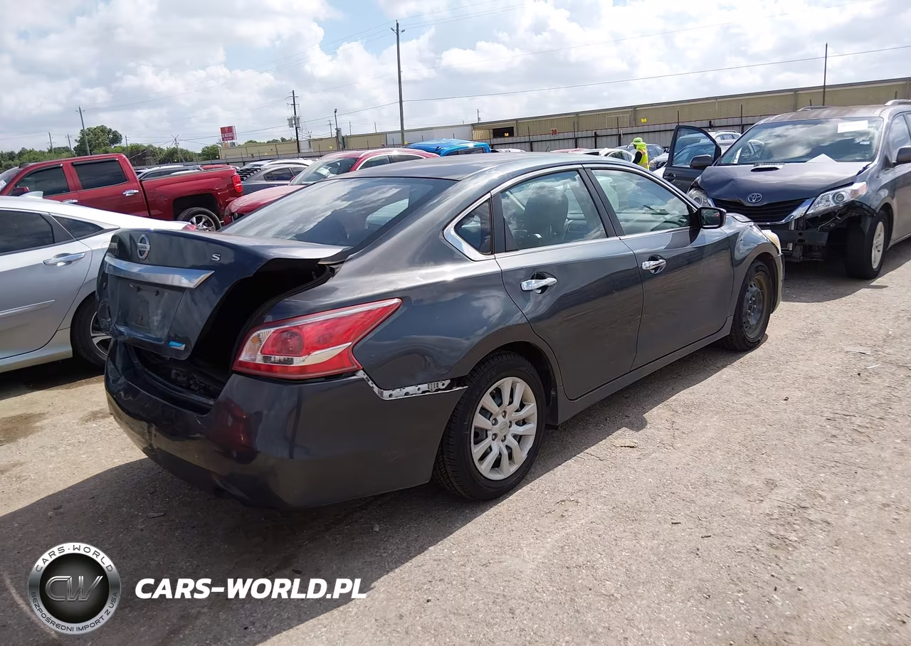 2013 Nissan Altima 2.5 S VIN:1N4AL3AP1DC111787 - 4