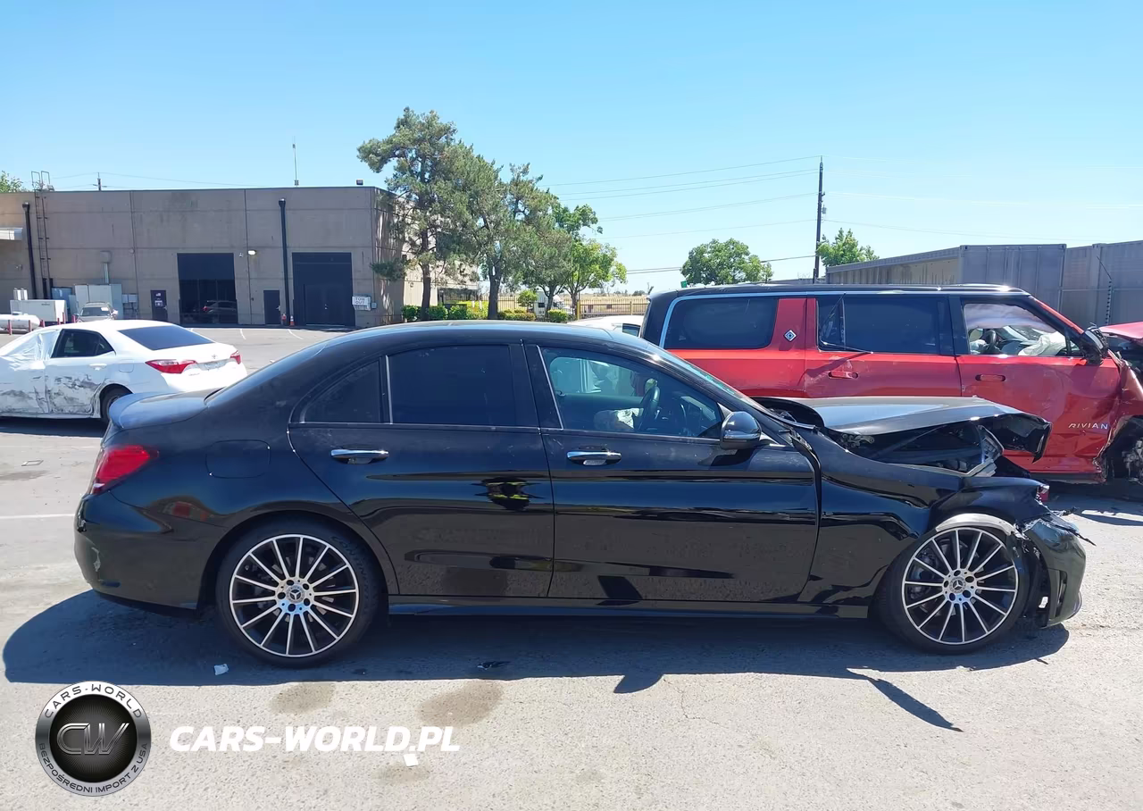 2021 Mercedes-Benz C 300 Sedan VIN:W1KWF8DB6MR608115 - 13