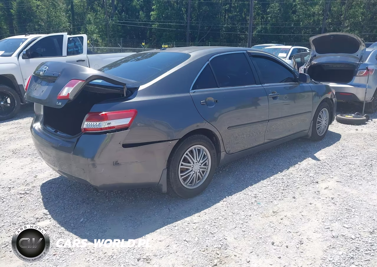 2010 Toyota Camry Le VIN:4T4BF3EK8AR052118 - 4