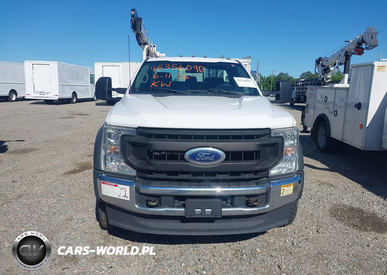 2020 Ford F-550 Chassis Xl VIN:1FDUF5GN7LEC47646 - 12