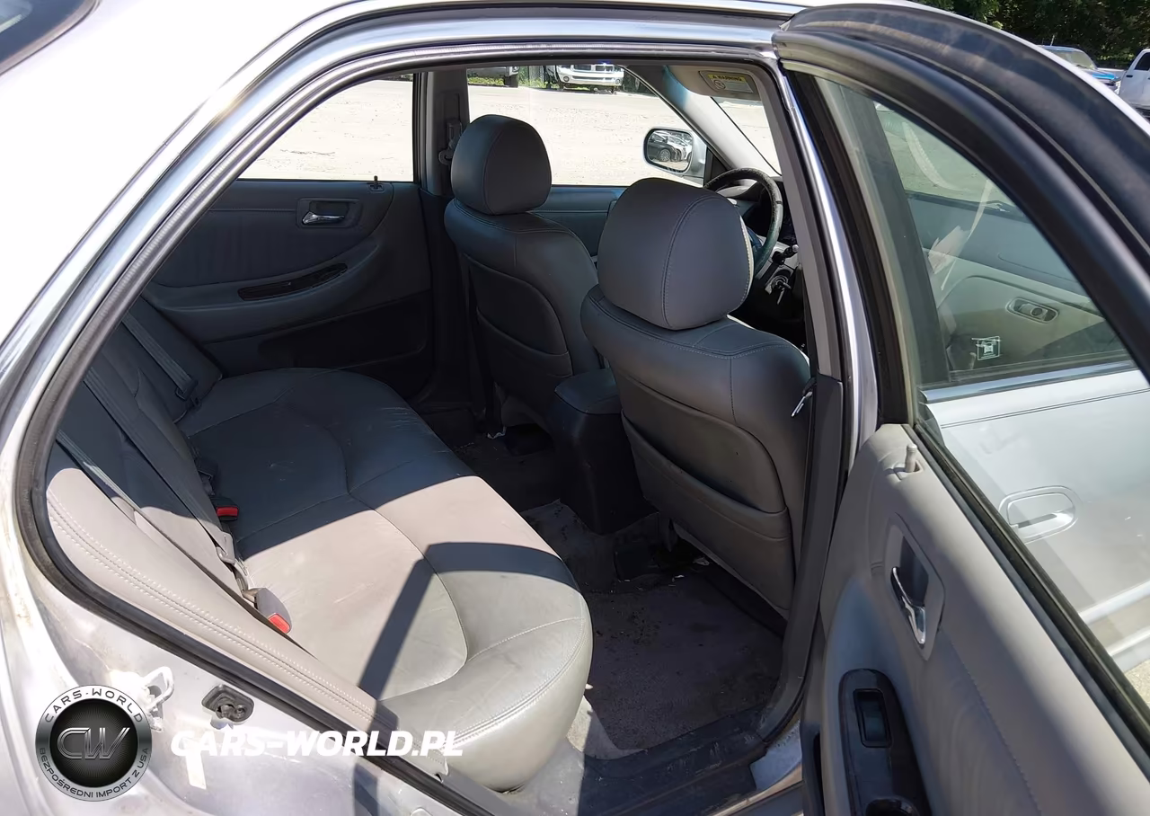 2001 Honda Accord 3.0 Ex VIN:1HGCG16531A051281 - 8