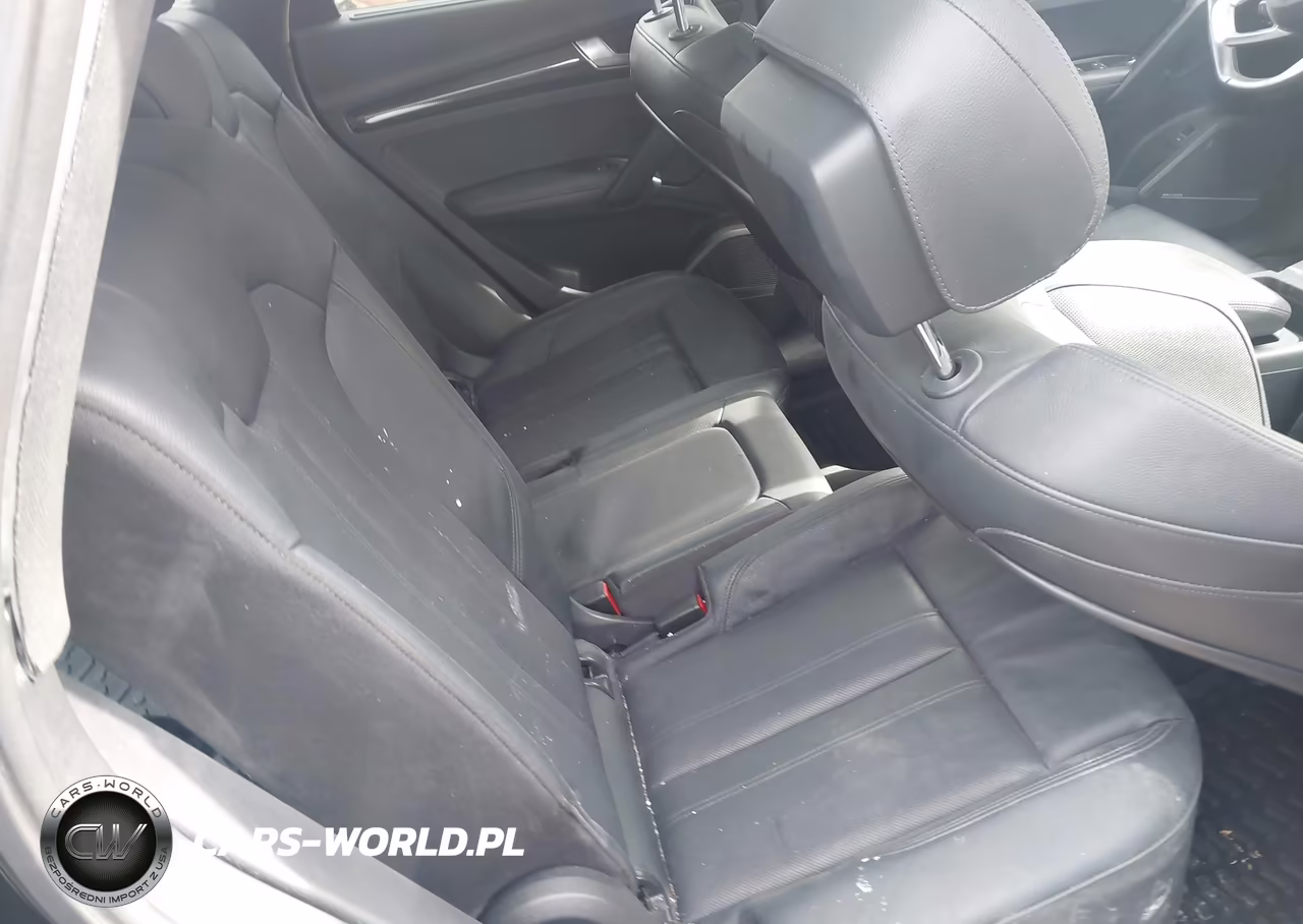 2018 Audi Sq5 3.0T Premium Plus VIN:WA1C4AFY2J2199878 - 8