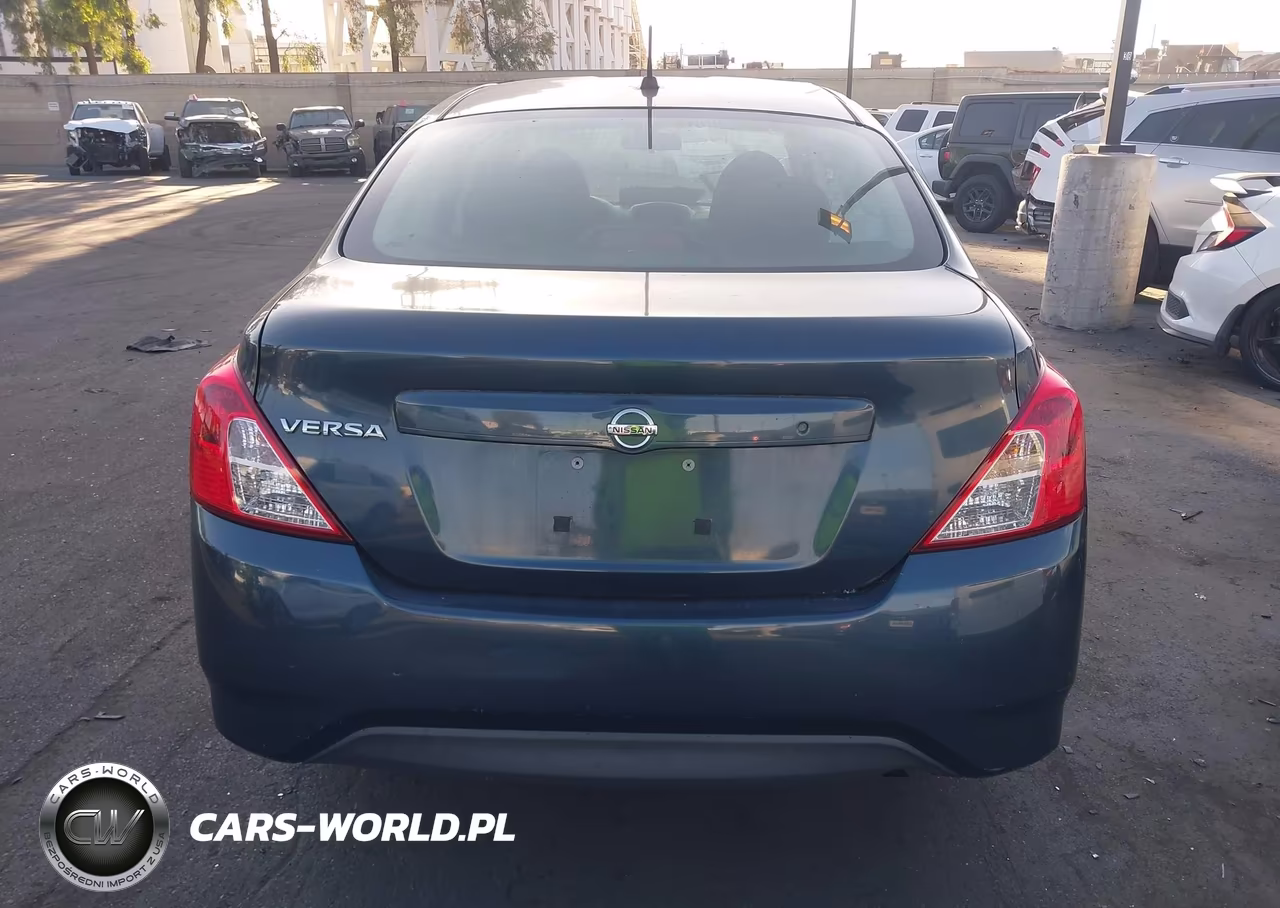 2016 Nissan Versa 1.6 S VIN:3N1CN7AP0GL829024 - 13