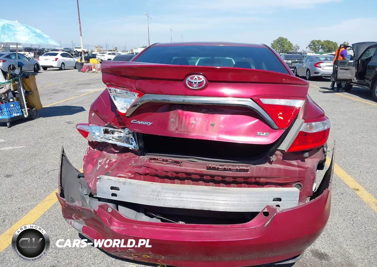 2016 Toyota Camry Se VIN:4T1BF1FK9GU516748 - 16