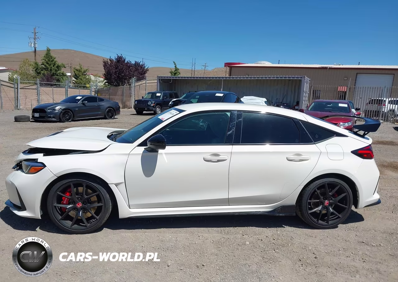 2025 Honda Civic Type-R VIN:JHMFL5G44SX001409 - 14