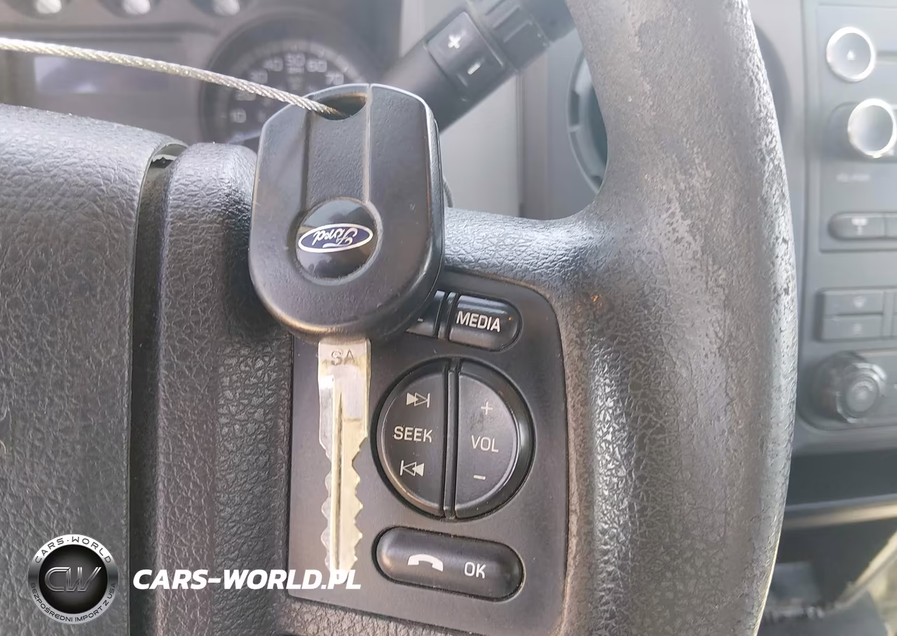 2016 Ford F-250 Xl VIN:1FT7W2B61GED16319 - 11