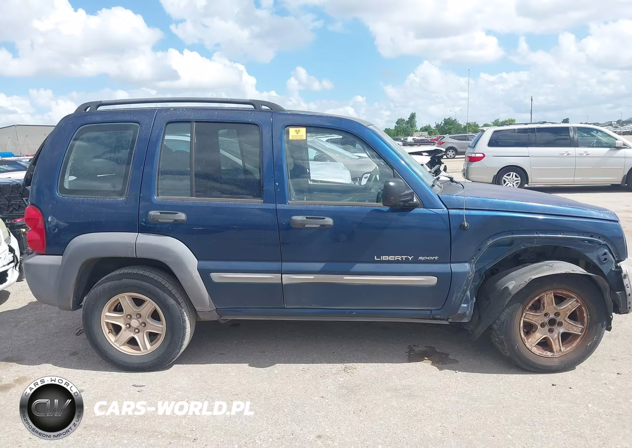 2003 Jeep Liberty Sport VIN:1J4GK48KX3W622915 - 13