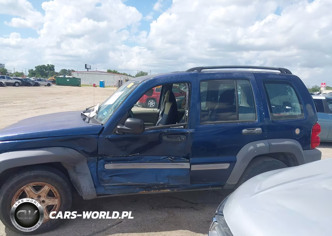 2003 Jeep Liberty Sport VIN:1J4GK48KX3W622915 - 14