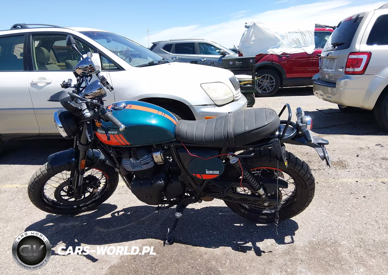 2025 Royal Enfield Motors Bear 650 VIN:ME3HAN476SK700741 - 12