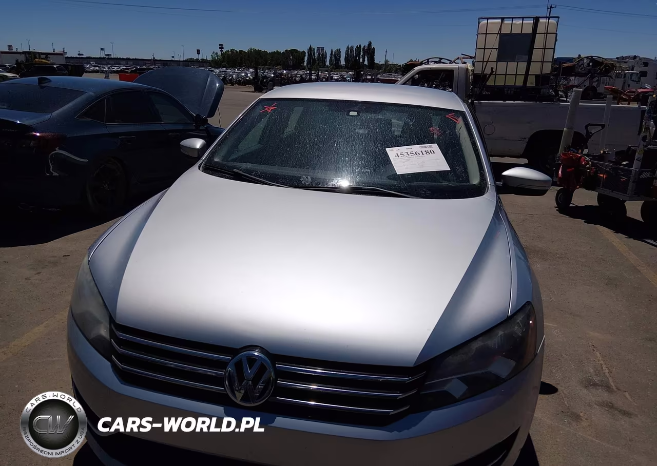 2015 Volkswagen Passat 1.8T Wolfsburg Edition VIN:1VWAT7A31FC054182 - 12