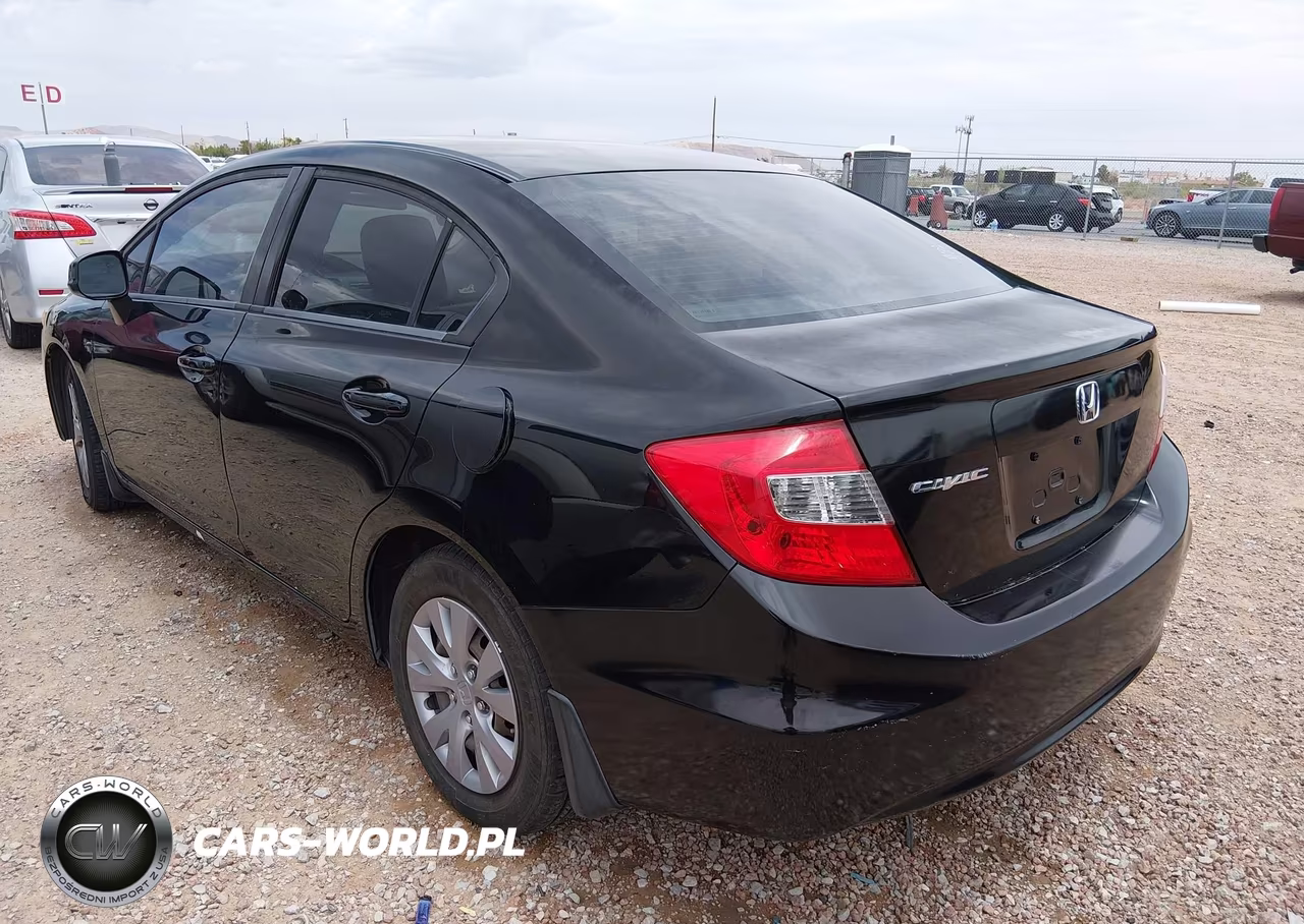 2012 Honda Civic Lx VIN:2HGFB2F56CH328107 - 3