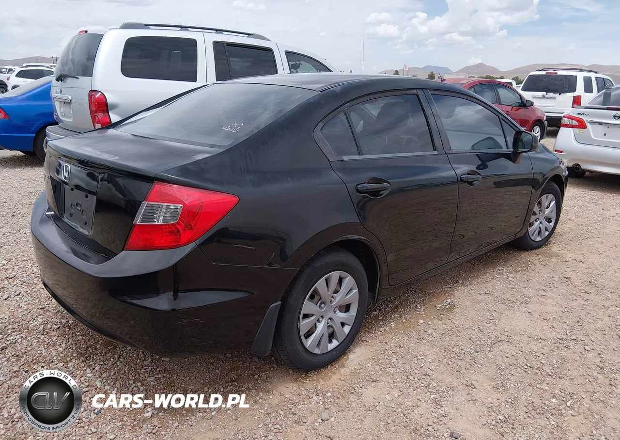 2012 Honda Civic Lx VIN:2HGFB2F56CH328107 - 4