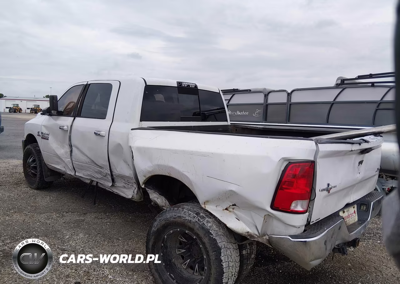 2015 Ram 3500 Lone Star VIN:3C63RRLL8FG561958 - 14