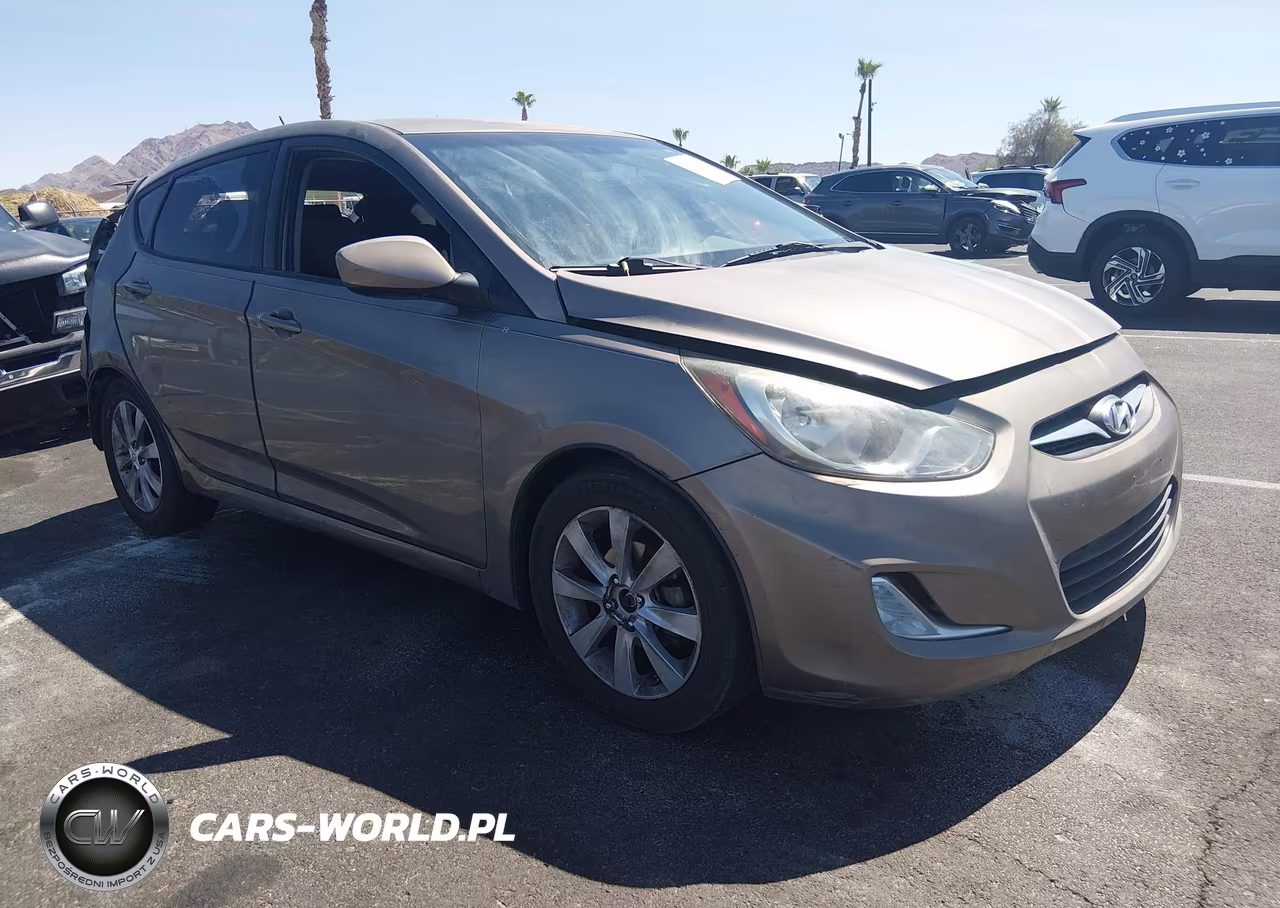 2012 Hyundai Accent Se