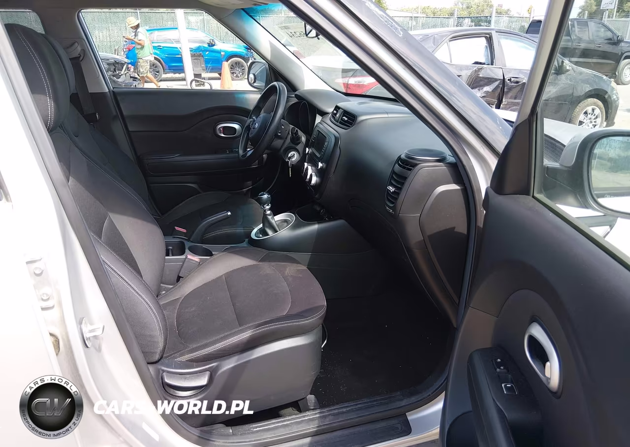 2017 Kia Soul VIN:KNDJN2A23H7429251 - 5