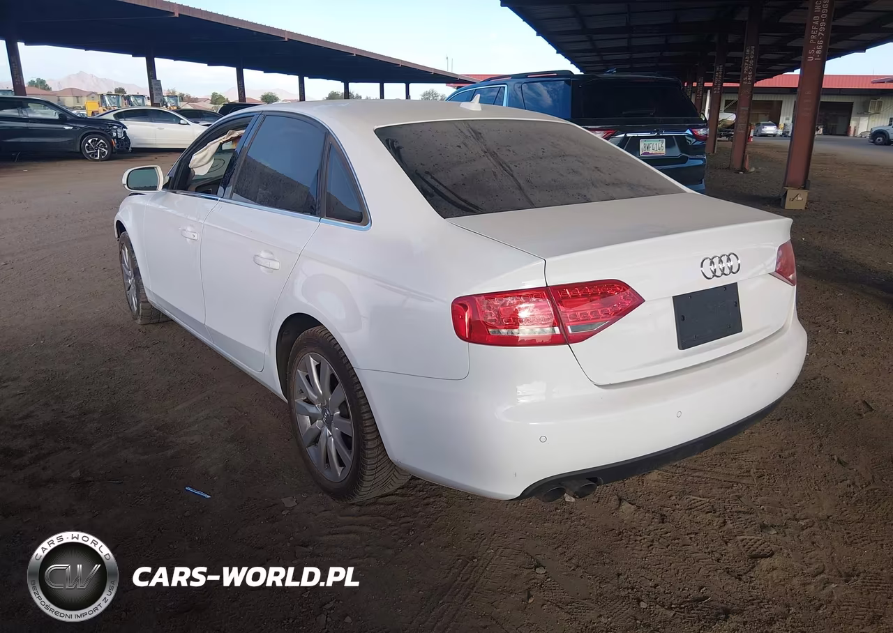 2010 Audi A4 2.0T Premium VIN:WAUEFAFL2AN057118 - 3