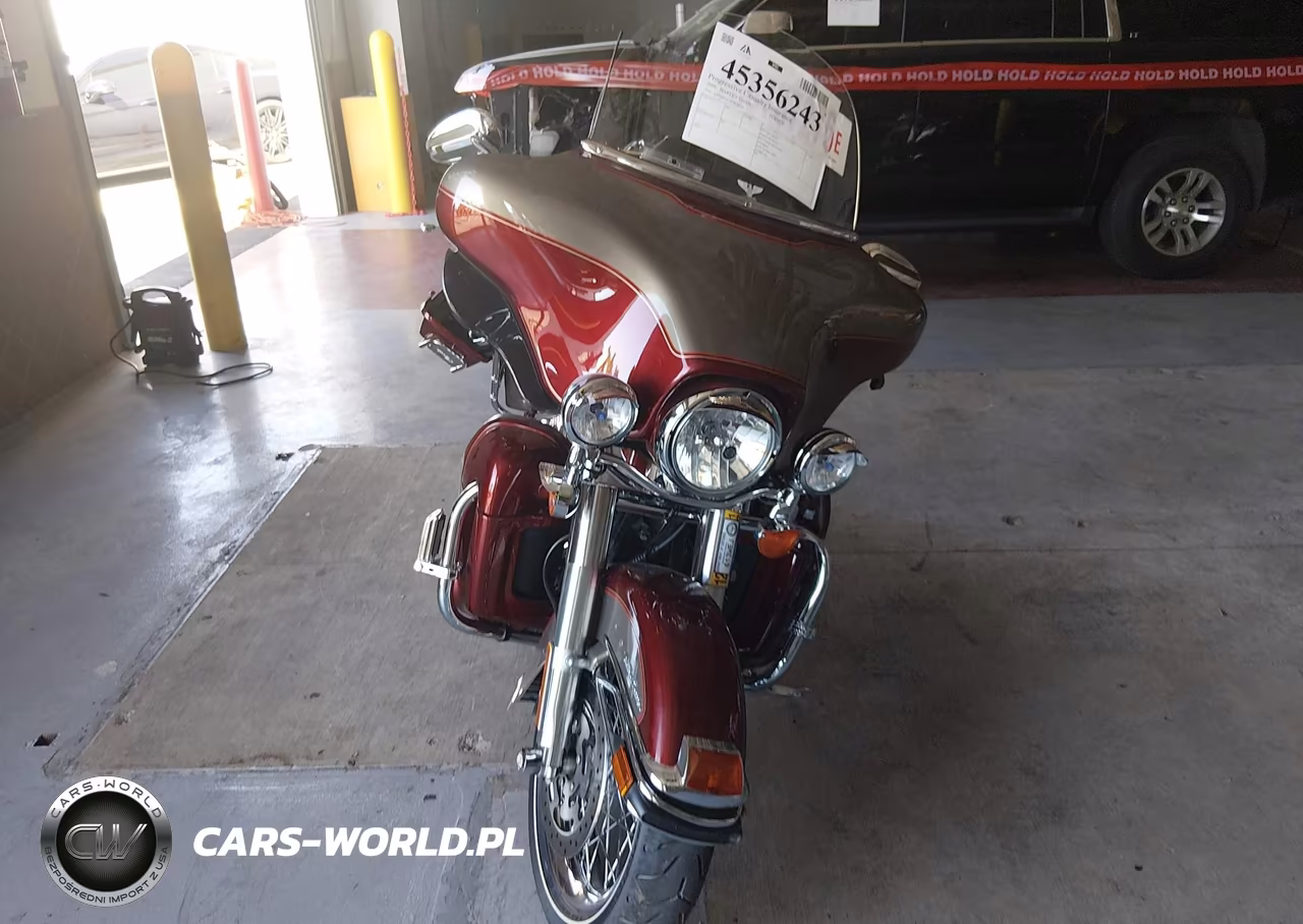 2009 Harley-Davidson Flhtcu VIN:1HD1FC4139Y638294 - 5