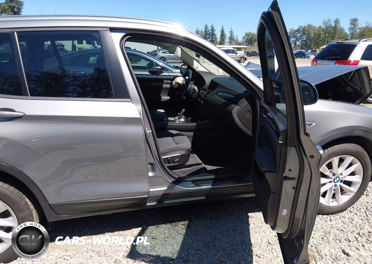 2015 BMW X3 xDrive28I VIN:5UXWX9C57F0D62144 - 5