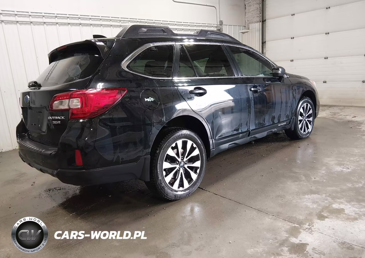 2016 Subaru Outback 3.6R Limited VIN:4S4BSENC2G3253635 - 4