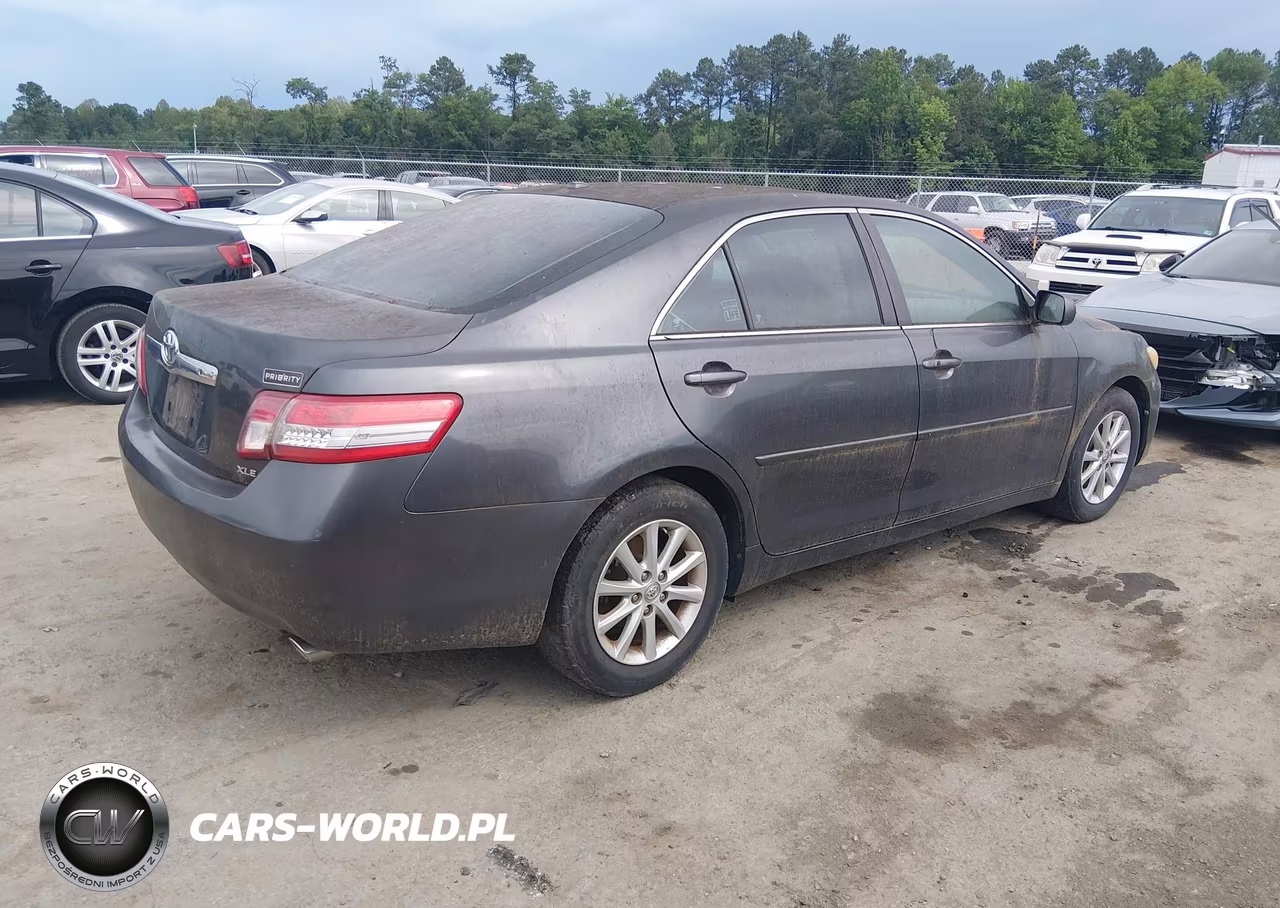 2010 Toyota Camry Xle V6 VIN:4T1BK3EK6AU114704 - 4
