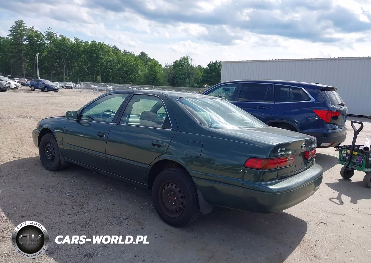 1999 Toyota Camry Le VIN:4T1BG22K0XU598829 - 3